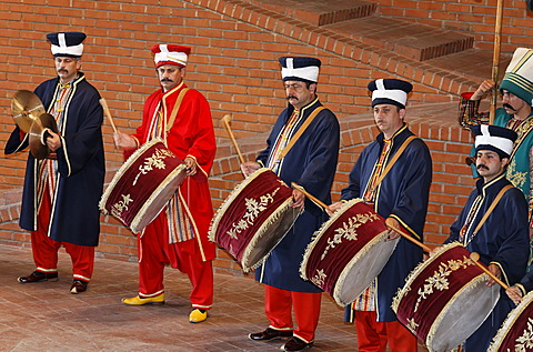 Drummers in historical costumes, Janitscharen Military Chapel, Chapel Mehter, demonstration in the military museum, Askeri Mues, Osmanbey, Istanbul, Turkey