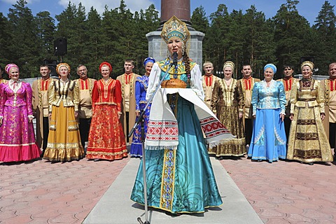 Obelisk marking the border between Europe and Asia, performance of a Russian dance company, bread as a symbol of hospitality, Yekaterinburg, Jekaterinburg, Sverdlovsk, Ural mountains, Taiga forest, Russia