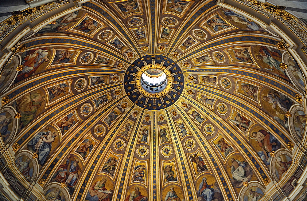 Dome of St. Peter's Basilica, Vatican, Rome, Italy, Europe