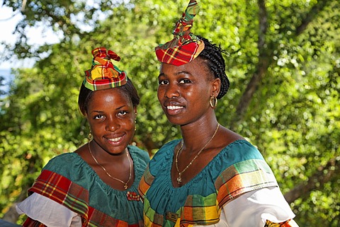 Waitresses in traditional garb, Saint Lucian, Luxury Hotel Anse Chastanet Resort, LCA, St. Lucia, Saint Lucia, Island Windward Islands, Lesser Antilles, Caribbean, Caribbean Sea