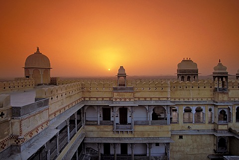 Karni Fort Bambora Palace Hotel, sunset, Rajasthan, India, Asia