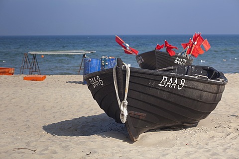 Old fishing boat on the beach of Baabe, Ruegen Island, Baltic Coast, Mecklenburg-Western Pomerania, Germany, Europe