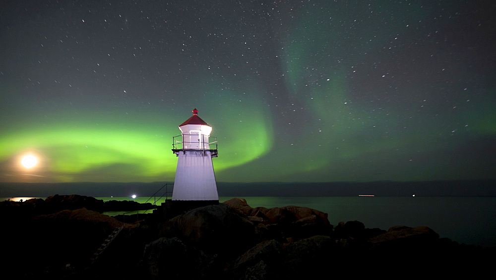 Northern lights, aurora borealis, lighthouse near Hov on the Lofoten Islands, Norway, Europe