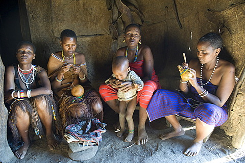 A group of women of the Datooga tribe, who live in the north of Tanzania around Lake Eyasi, Africa