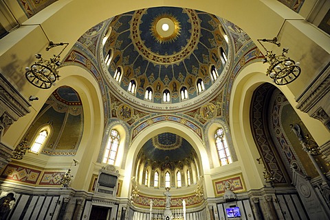 Interior view, Iglesia San Manuel y San Benito Church, Spanish Cultural Heritage Bien de InterâˆšÂ©s Cultural, Madrid, Spain, Europe