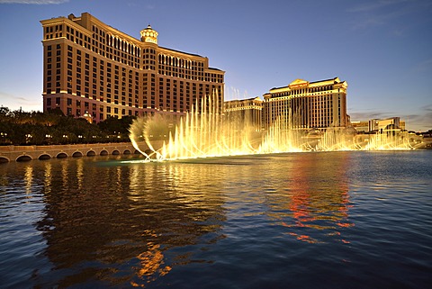 Trick fountains, Bellagio, Caesars Palace, The Mirage, luxury hotels and casinos, Las Vegas, Nevada, USA, PublicGround