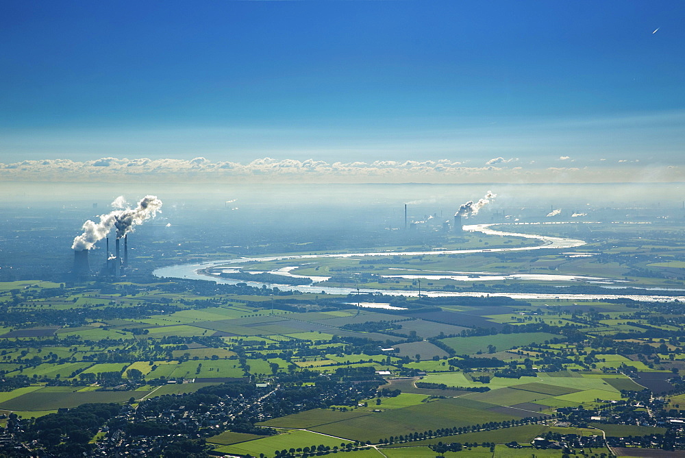 Aerial view, coal power plants on the Rhine, Lower Rhine, floodplains, Rhine bend at Beeckerwerth, Duisburg, Ruhr district, North Rhine-Westphalia, Germany, Europe