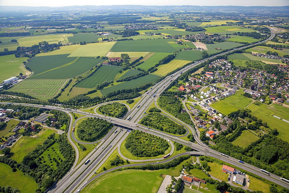 Motorway intersection A2 and main road B239 between Herford and Bad Salzuflen, cloverleaf interchange, highway bridge, North Rhine-Westphalia, Germany, Europe