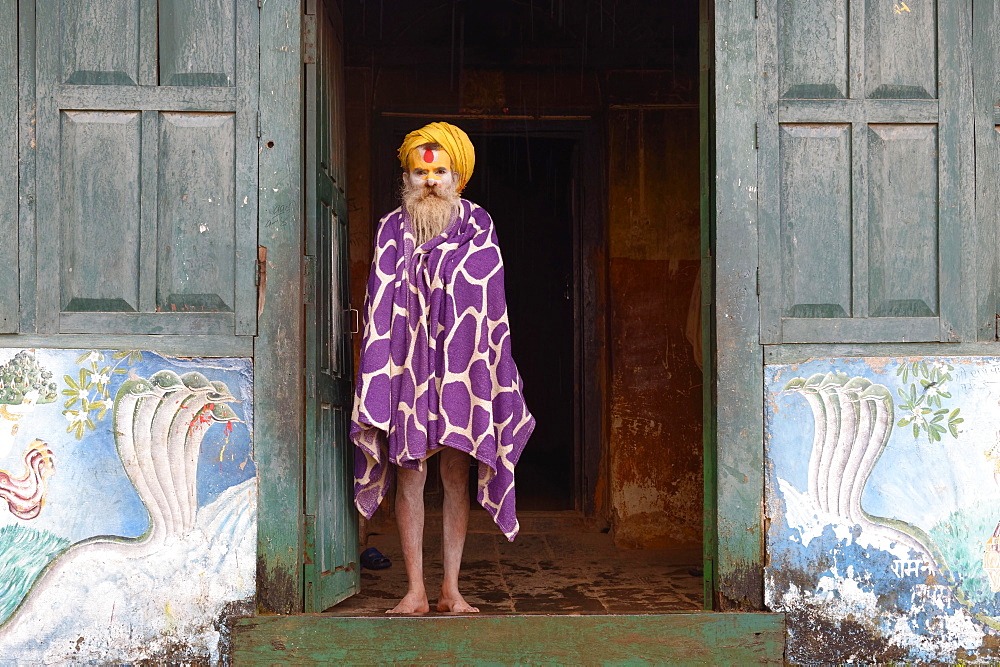 Hinduist Sadhu, Holy Man, Pashupatinath Temple, Kathmandu, Nepal, Asia