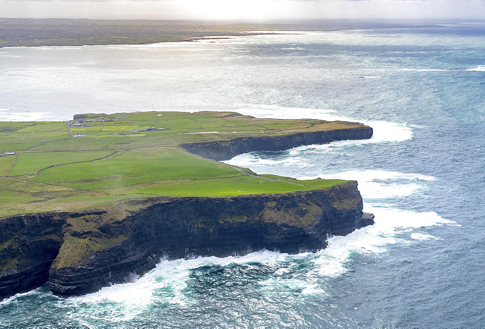 Cliffs of Moher, County Clare, Atlantic Ocean, Ireland, Europe