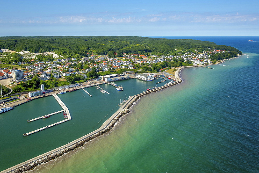 Harbour with piers, Sassnitz, Rügen Island, Baltic coast, Mecklenburg-Western Pomerania, Germany, Europe