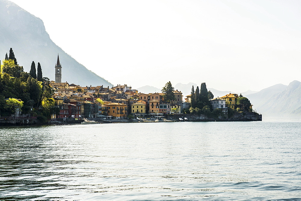 Village on the lake, Varenna, Lake Como, Lago di Como, Lecco province, Lombardy, Italy, Europe