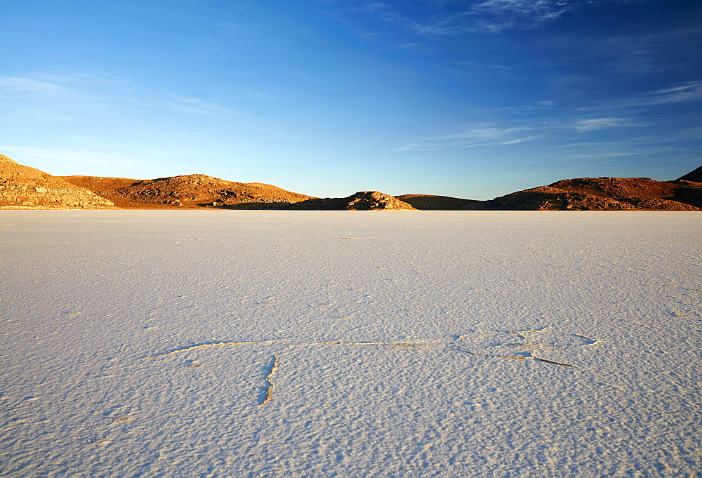 Dried salt lake, Salar de Uyuni, Altiplano, Bolivia, South America