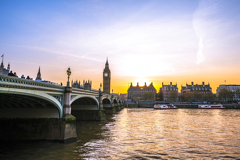 Big Ben, dusk, evening light, sunset, Houses of Parliament, Westminster Bridge, Thames, City of Westminster, London, London region, England, United Kingdom, Europe