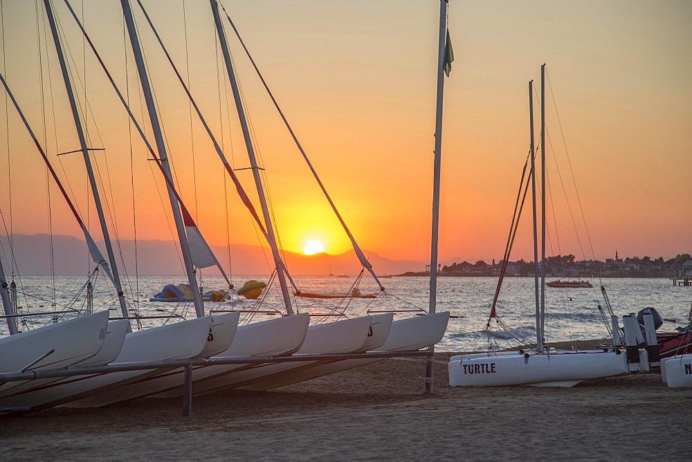 Sailboats at sunset, Robinson Club Pamfilya, Side-Sorgun, Side Belediyesi, Antalya, Turkey, Asia