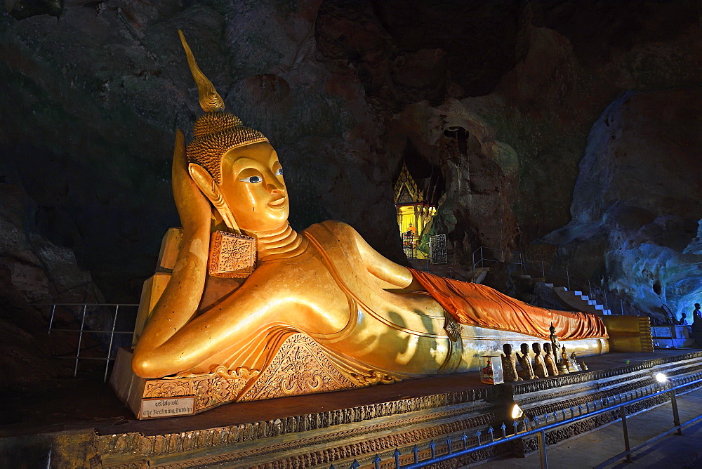 Lying golden Buddha in the cave temple Wat Tham Suwan Khuha, Phang Nga, Thailand, Asia