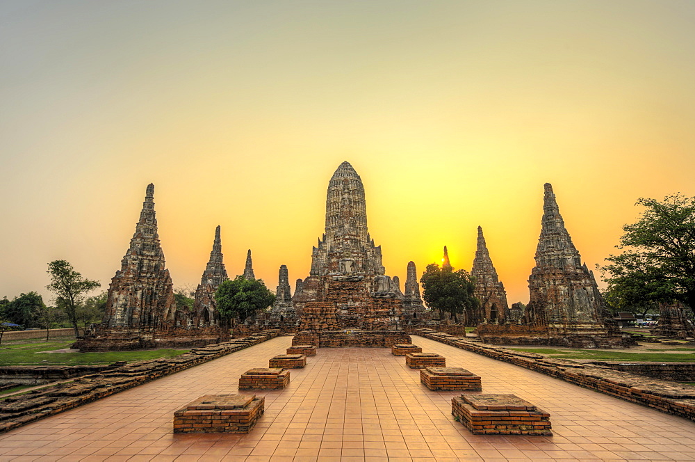 Buddhist Temple, Wat Chai Watthanaram, Ayutthaya, Thailand, Asia