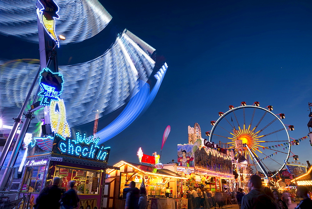 Rides and stalls at the Dippemess, traditional folk festival and sales market, Frankfurt am Main, Hesse, Germany, Europe