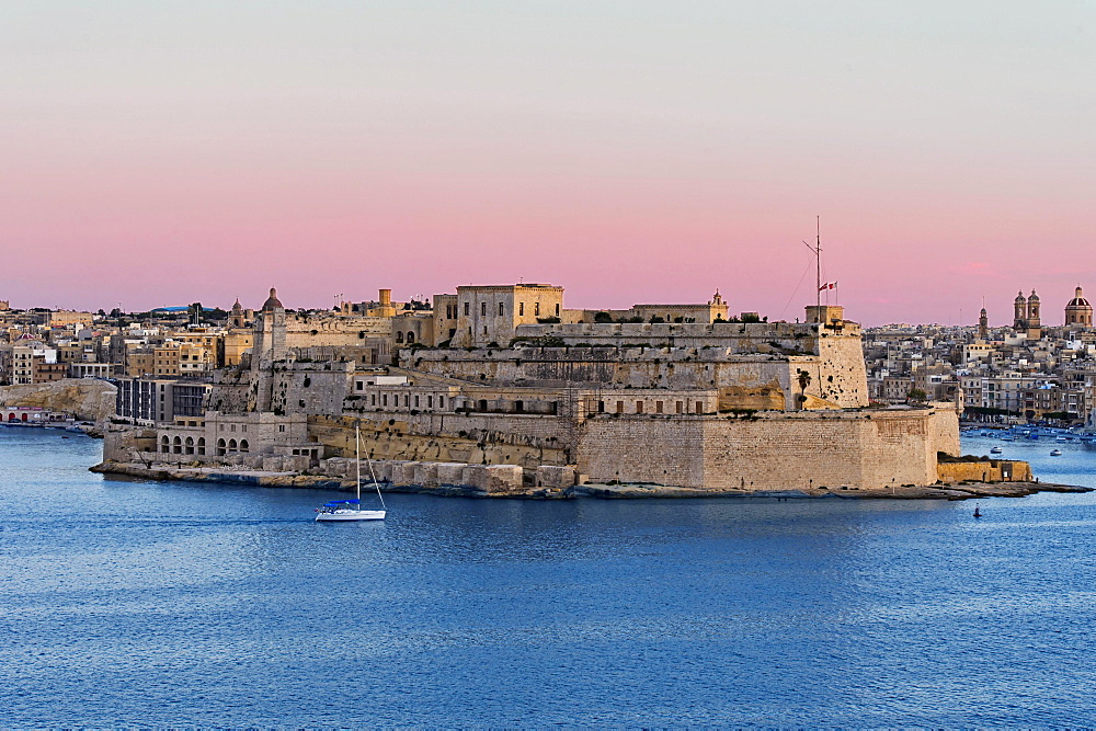 View from Valletta of the fortress Fort St. Angelo in the centre of the Grand Harbour, Vittoriosa, Malta, Europe