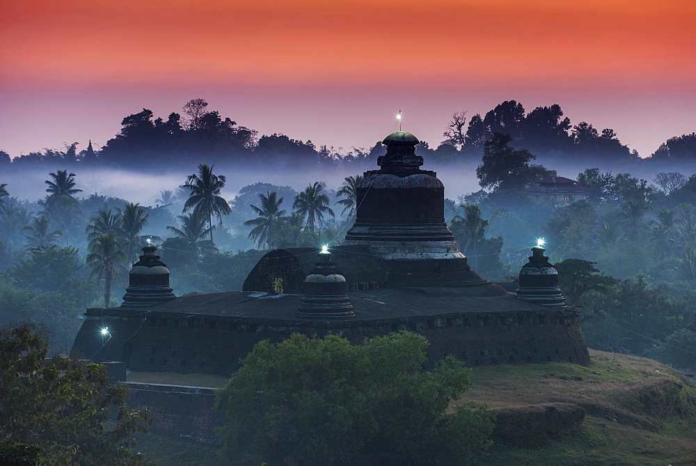 Htukanthein, Dukkanthein or Htoekanthein Temple at twilight, blue hour, Mrauk U, Sittwe District, Rakhine State, Myanmar, Asia