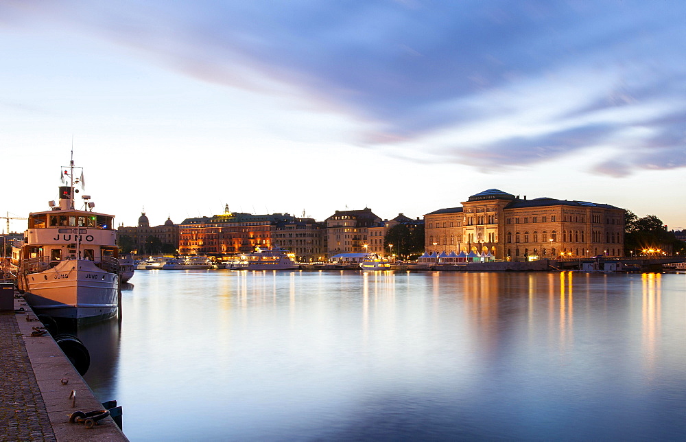 Sodra Blasieholmshamnen boulevard, Grand Hotel, Bolinderska palatset palace, Swedish National Museum, Stockholm, Stockholms lan or Stockholm County, Sweden, Europe