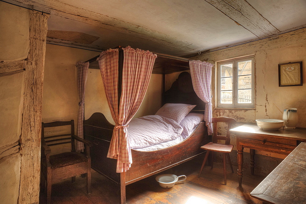 Bedchamber of a poor winegrower, Hackerhaus, mid-19th century, Franconian Open Air Museum of Bad Windsheim, Middle Franconia, Bavaria, Germany, Europe