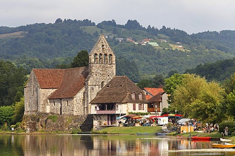 Beaulieu sur Dordogne, Dordogne valley, Correze, Limousin, France, Europe