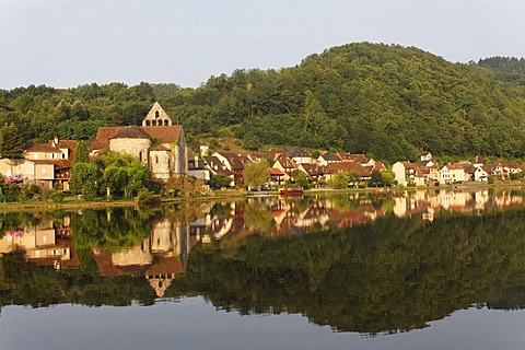 Beaulieu sur Dordogne, Dordogne valley, Correze, Limousin, France, Europe