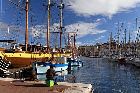 Vieux Port, old port of Marseille, church of Notre Dame de la Garde at back, Bouches-du-Rhone, Provence, France, Europe