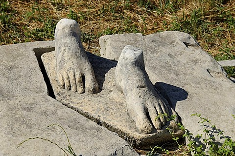 Feet, remains of a Kouros, excavations of the Heraion or sanctuary to the goddess Hera, UNESCO World Heritage Site, Samos island, southern Sporades, Aegean sea, Greece, Europe