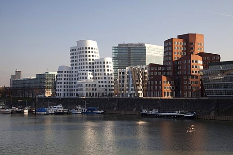 Gehry buildings by architect Frank O. Gehry, Neuer Zollhof, Medienhafen harbour, Duesseldorf, state capital, Rhineland, North Rhine-Westphalia, Germany, Europe, PublicGround