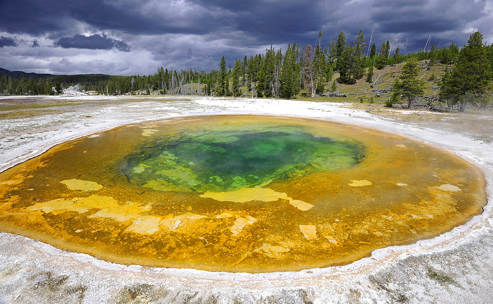 Geyser Beauty Pool, thunderstorm clouds at the back, Upper Geyser Basin, geysers, geothermal hot-pools, Yellowstone National Park, Wyoming, USA