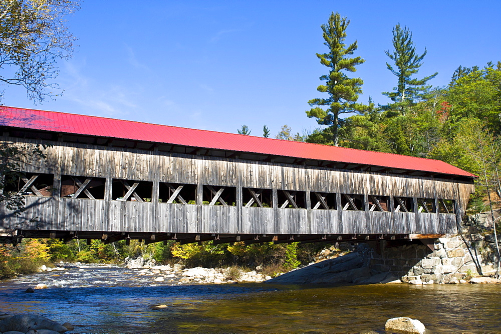 Albany Bridge, a covered wooden bridge on the Swift River, New Hampshire, New England, USA