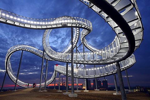 Tiger & Turtle ? Magic Mountain, a walkable landmark sculpture in the shape of a roller coaster, by Heike Mutter and Ulrich Genth, on Heinrich-Hildebrand-Hoehe, mining waste tip, Angerpark, Duisburg, North Rhine-Westphalia, Germany, Europe