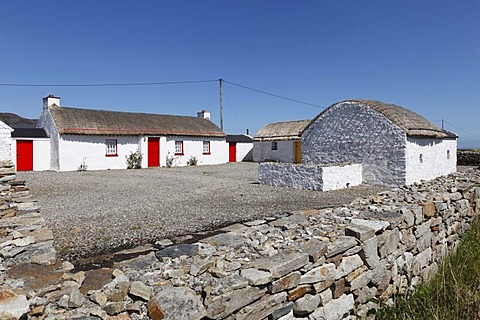 Traditional farm in Dunaff, Inishowen Peninsula, County Donegal, Ireland, British Isles, Europe