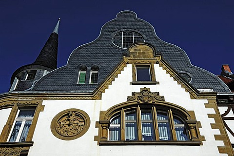 Art Nouveau facade with a gable covered in slate, circa 1900, Heilige-Geist-Strasse, Quedlinburg, Saxony-Anhalt, Germany, Europe