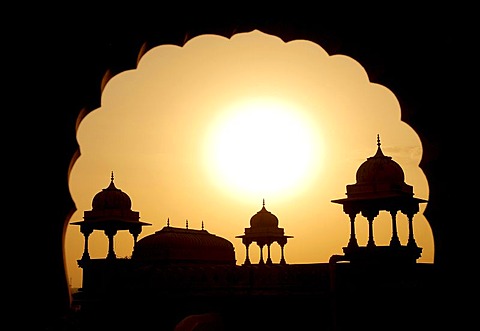 Chhatris at the Heritage Hotel or Lalgarh Palace Hotel, Bikaner, Rajasthan, North India, India, Asia