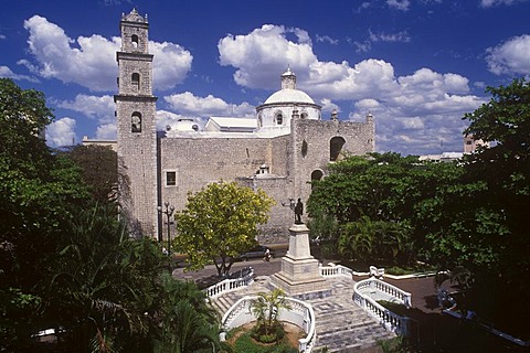 Iglesia del Jesus, Jesus Church, Plaza Hidalgo, Merida, Yucatan, Mexico, North America