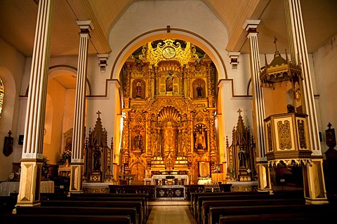 Famous golden Baroque altar, Altar de Oro de la Iglesia San Jose, Old City, Casco Viejo, Panama City, Panama, Central America