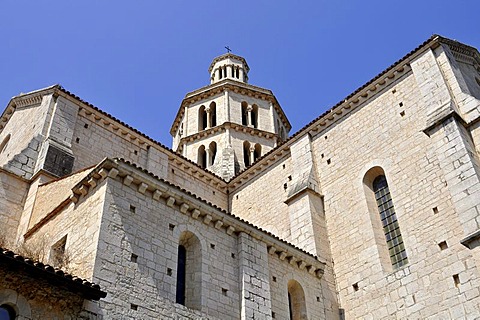 Transept, bell tower and apse of the Gothic basilica of the Cistercian monastery Fossanova Abbey, near Priverno, Lazio, Italy, Europe