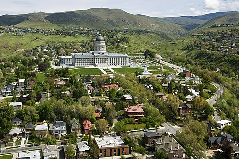 Utah State Capitol on Capitol Hill, the building houses the chambers of the Utah State Legislature, the Office of the Governor and Vice Governor of Utah, Salt Lake City, Utah, USA