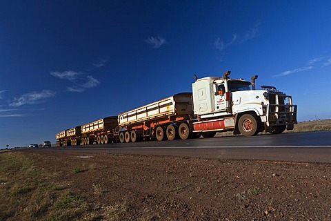 Road Train, 2AB quad, on a country road outside of Port Hedland, Western Australia, Australia