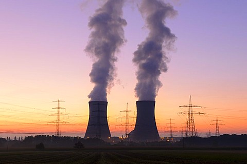 E.ON Grafenrheinfeld Nuclear Power Plant, cooling towers, Schweinfurt, Bavaria, Germany, Europe