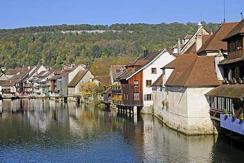 Loue River, village, Ornans, Besancon, departement of Doubs, Franche-Comte, France, Europe, PublicGround