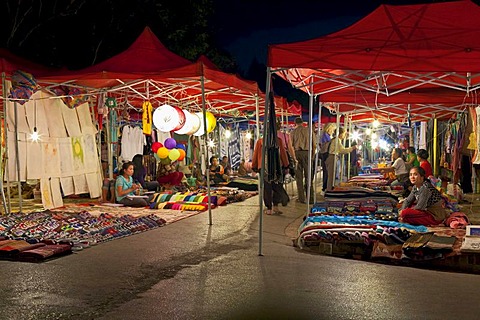 Handicraft Night Market, Luang Prabang, Laos, Southeast Asia