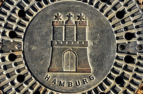 Manhole cover with Hamburg coat of arms, Hamburg, Germany, Europe