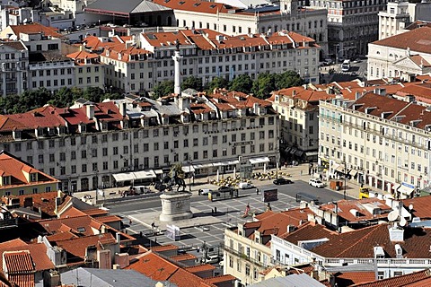 View from Castelo do Sao Jorge overlooking Praca da Figueira square, Lisbon, Lisboa, Portugal, Europe