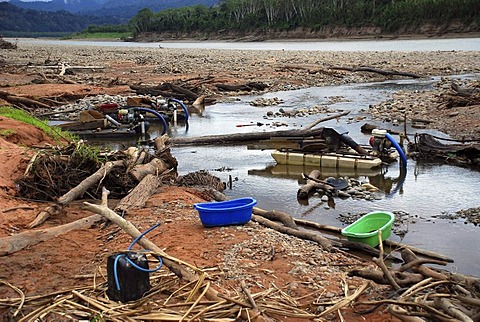 Floating work platform of a gold seeker in Amazonia, Bolivia, South America