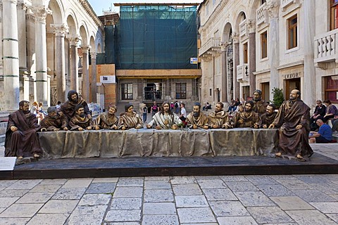 Historic town centre, Diocletian's Palace, square between Peristyle and the Cathedral, sculpture of Christ and the 12 apostles at the Last Supper, Split, Central Dalmatia, Dalmatia, Adriatic coast, Croatia, Europe, PublicGround