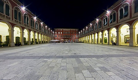 Bellevue Hotel, with arcades and restaurants, Bana Josipa Jelacica square, Split, central Dalmatia, Adriatic coast, Croatia, Europe, PublicGround